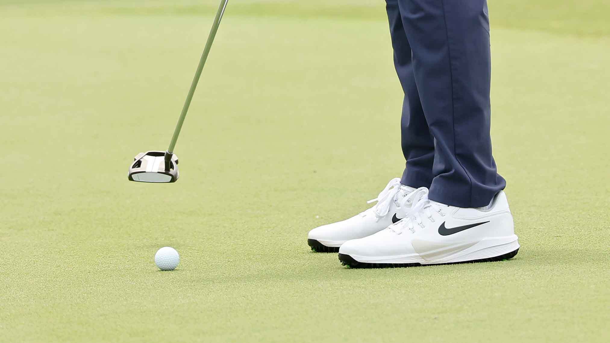 putting.jpg